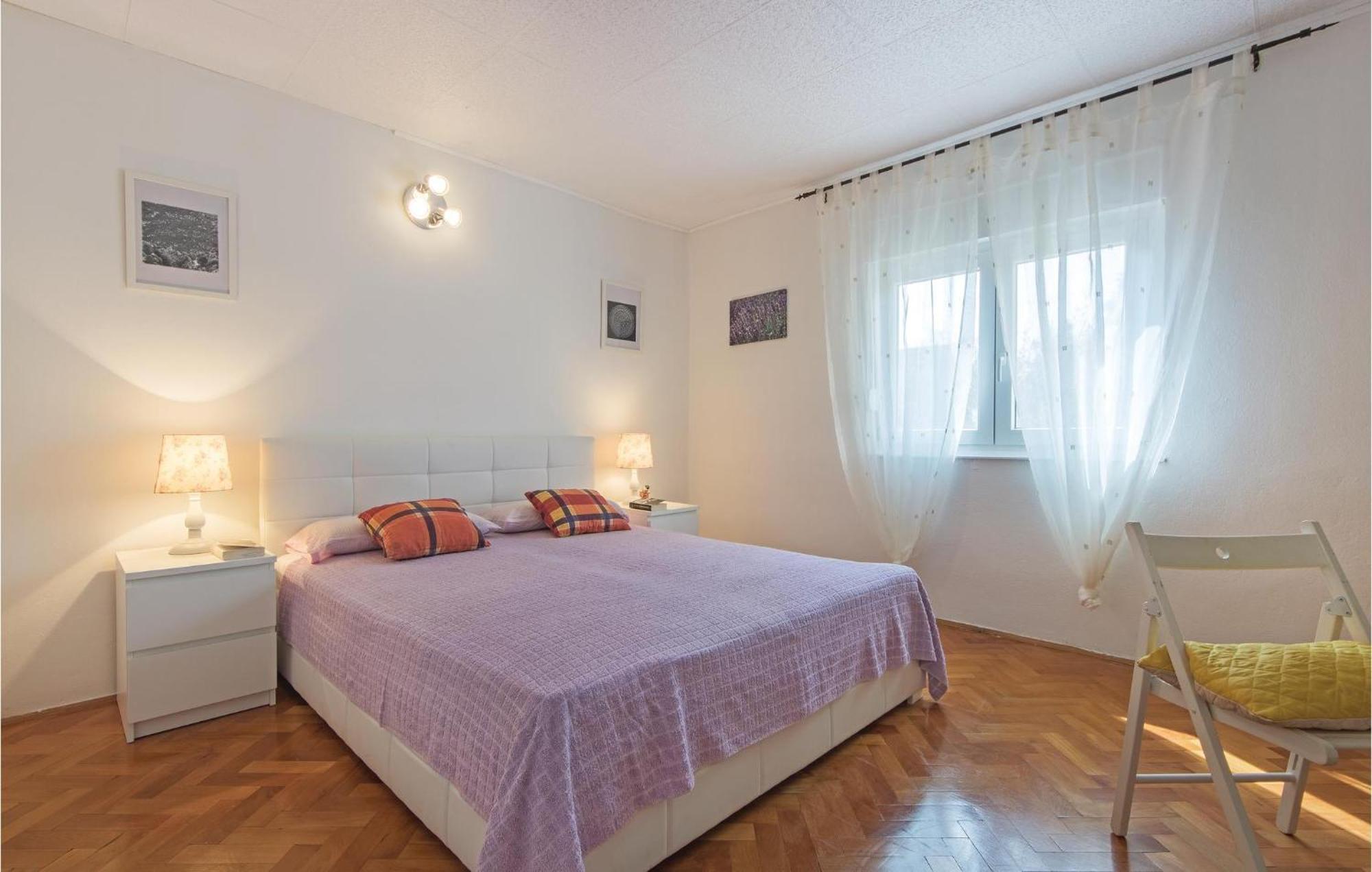 Awesome Apartment In Fazana With Wifi Εξωτερικό φωτογραφία