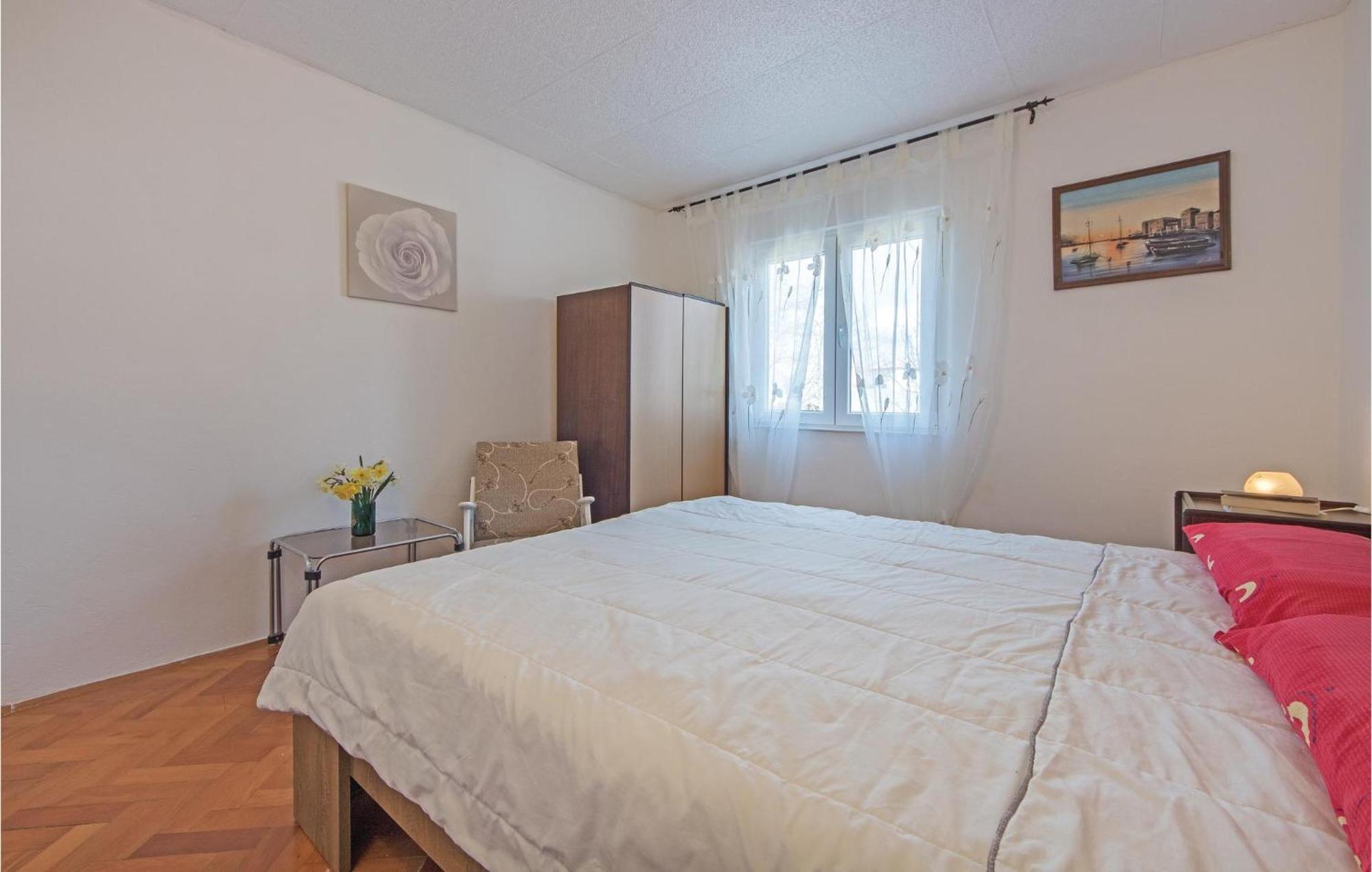 Awesome Apartment In Fazana With Wifi Εξωτερικό φωτογραφία