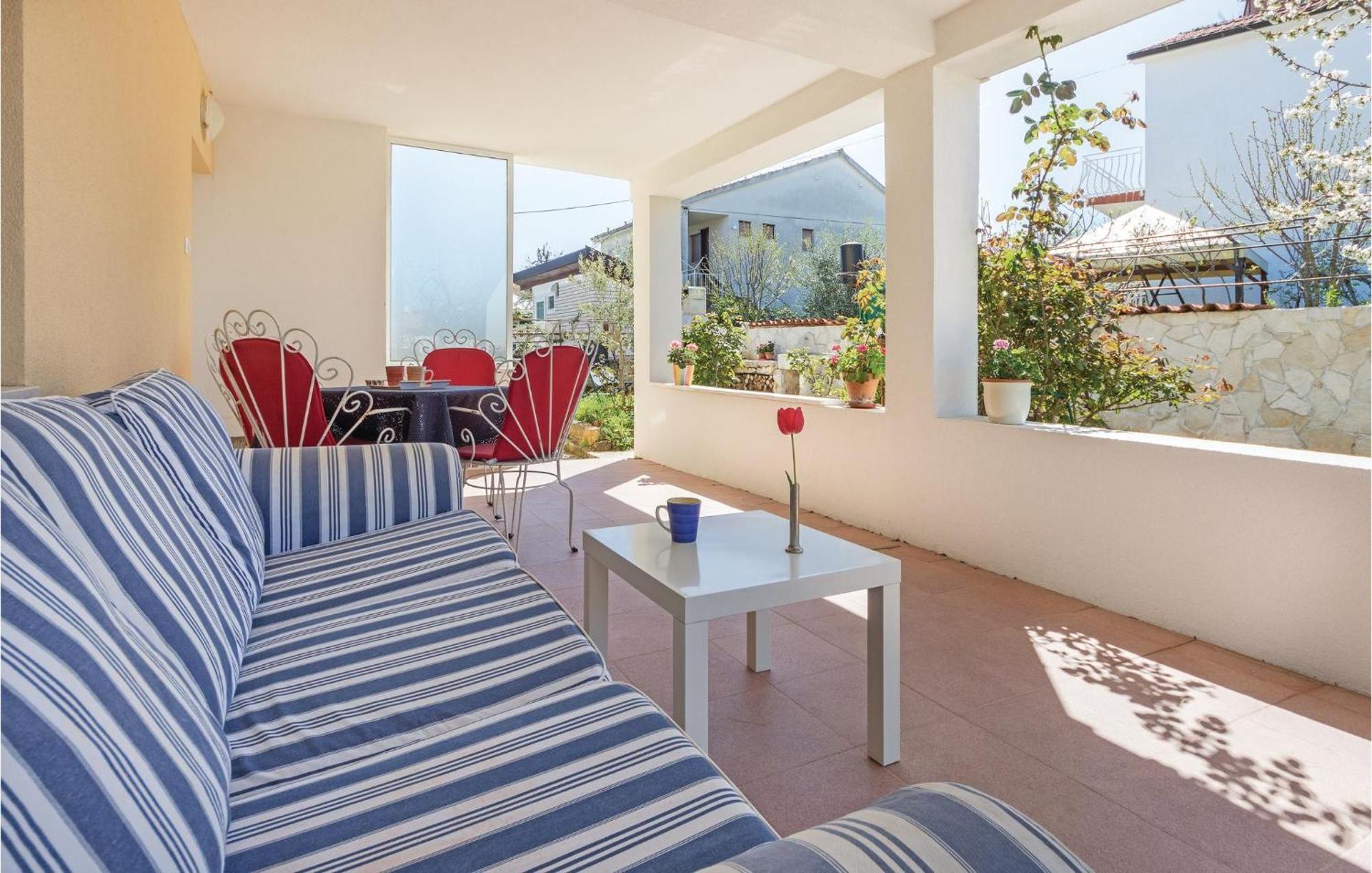 Awesome Apartment In Fazana With Wifi Εξωτερικό φωτογραφία